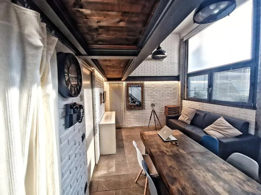 Milano Loft Centro, 10 Min From Duomo Apartment