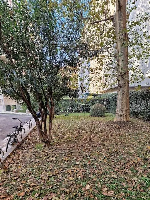 Milano Loft Centro, 10 Min From Duomo Apartment  Milan
