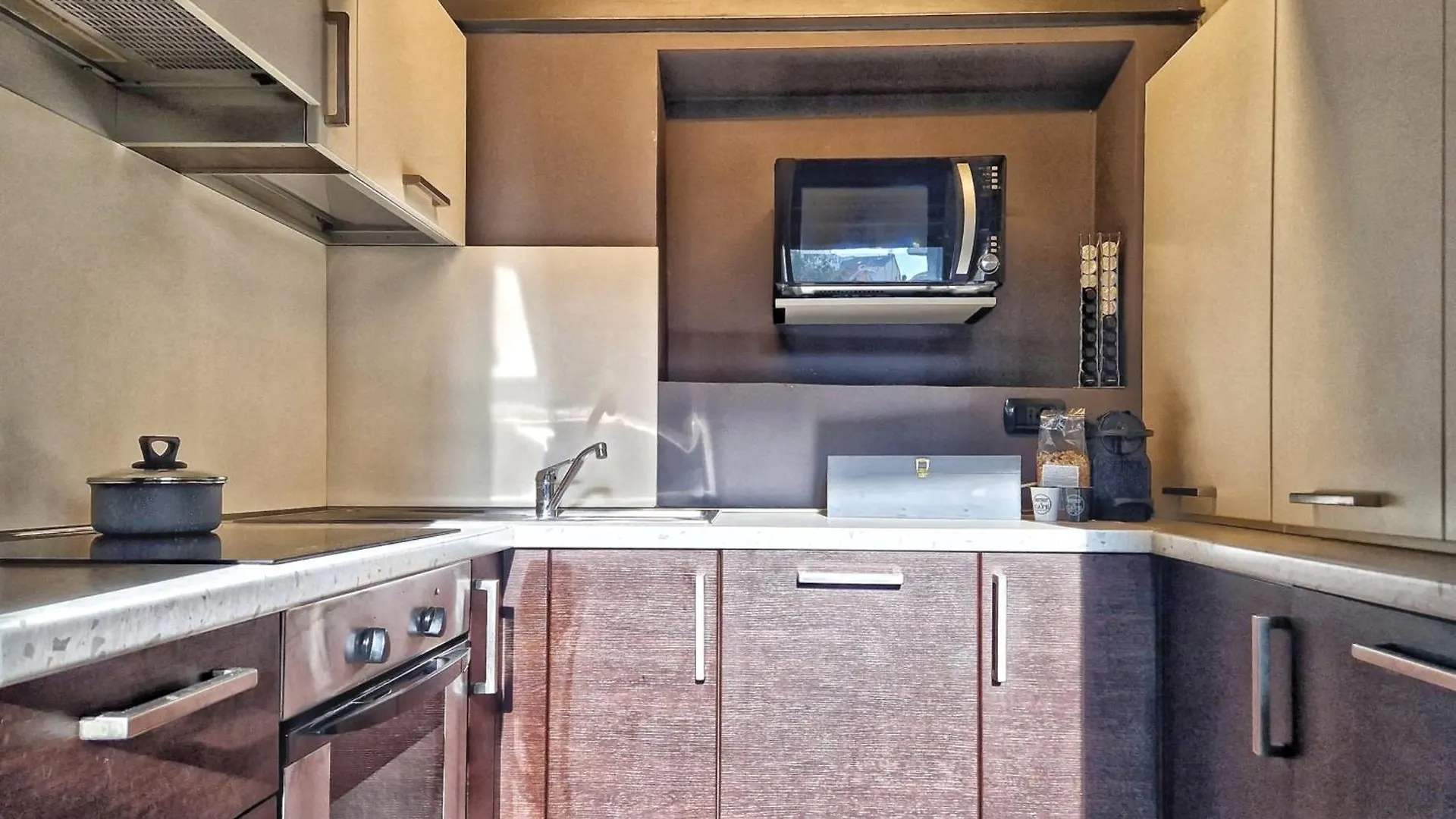 Milano Loft Centro, 10 Min From Duomo Apartment Italy
