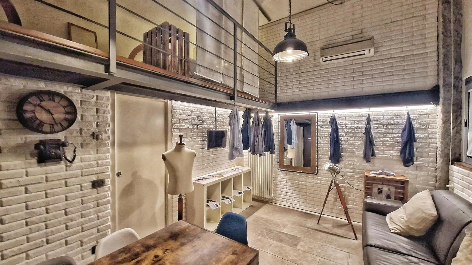Milano Loft Centro, 10 Min From Duomo Apartment